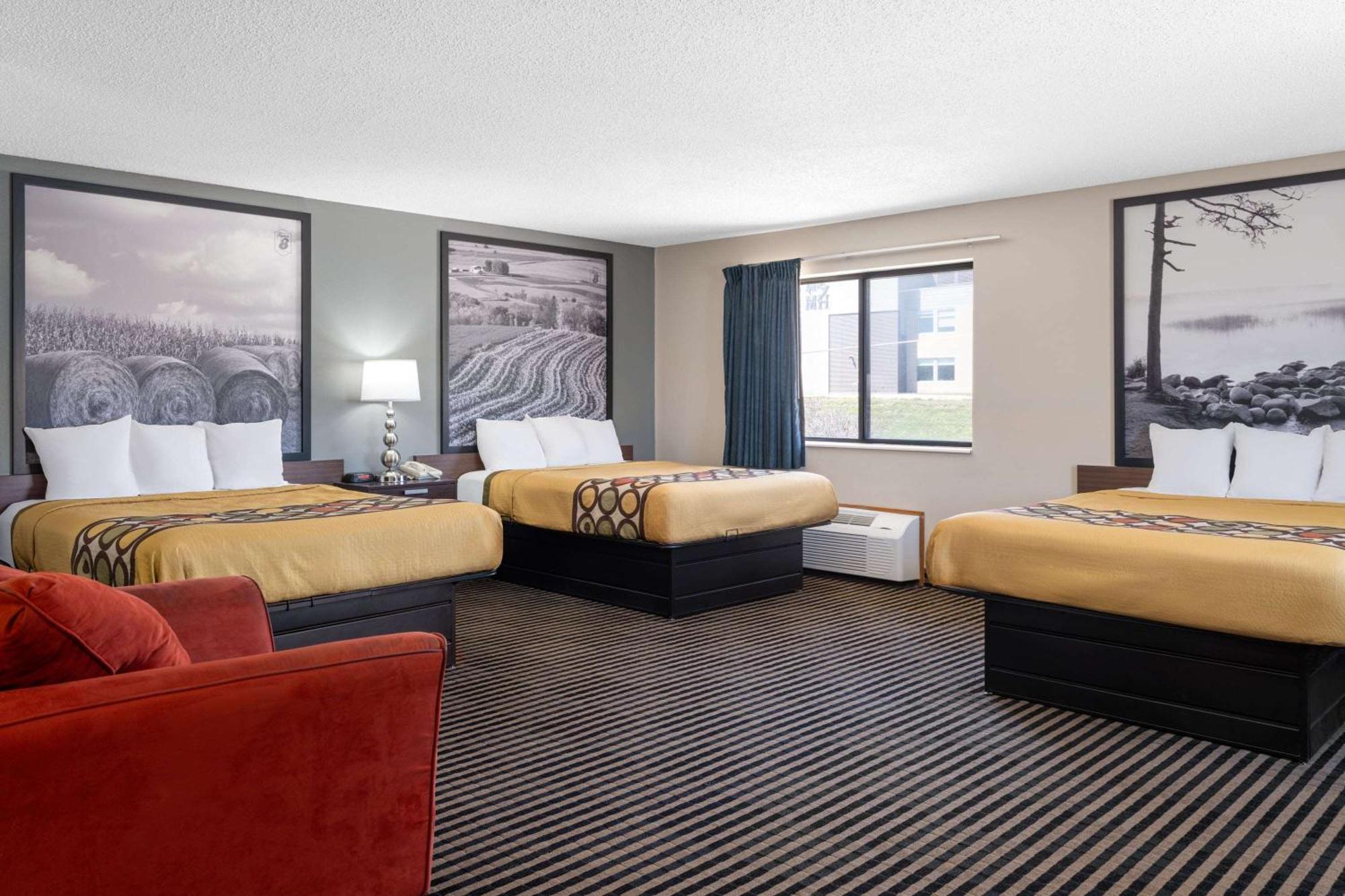 Hotel Super 8 By Wyndham Humboldt Exterior foto
